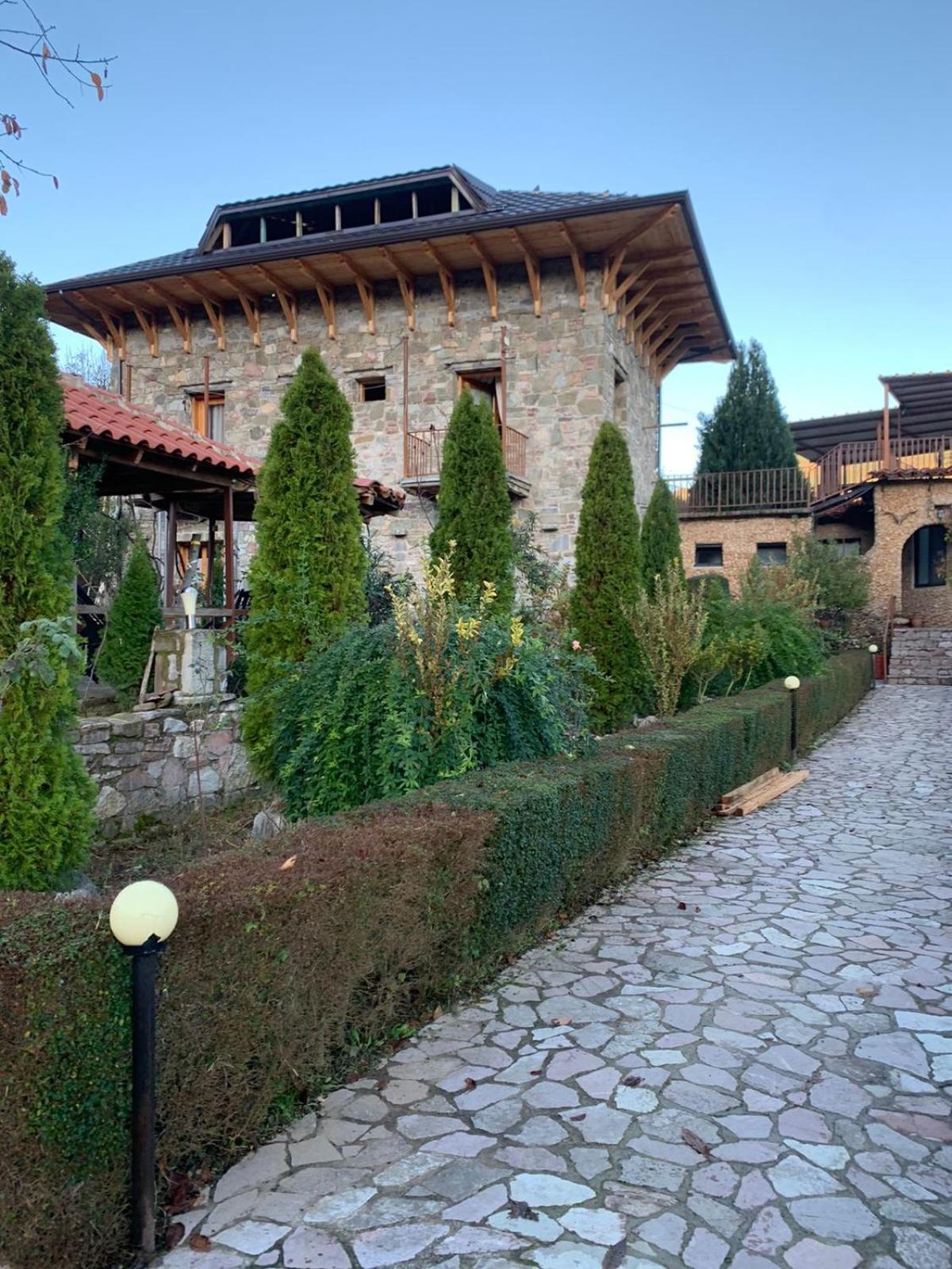 Ballkon Turi Pellumbas Exterior photo